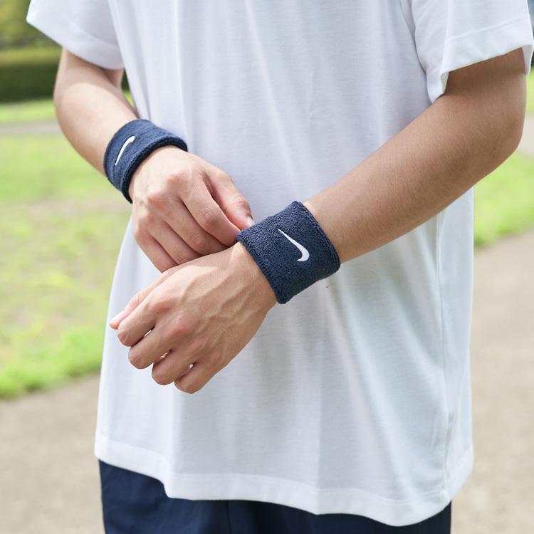リストバンド ナイキ Nike スウッシュ 2個セット 両腕 汗どめ ランニング テニス バスケットボール ゴルフ ジム自宅トレーニング Nnn04 416 Apworld 通販 Paypayモール