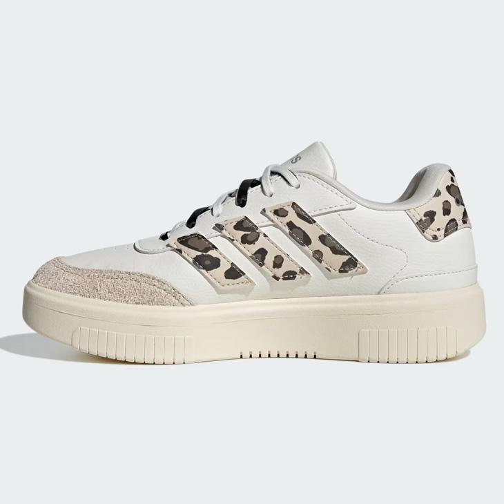 レディース スニーカー 厚底レディース adidas コートブロック ボールド COURTBLOCK BOLD ローカット コート系 プラットフォーム シューズ 靴 カジュアル /OTN23 | adidas | 02