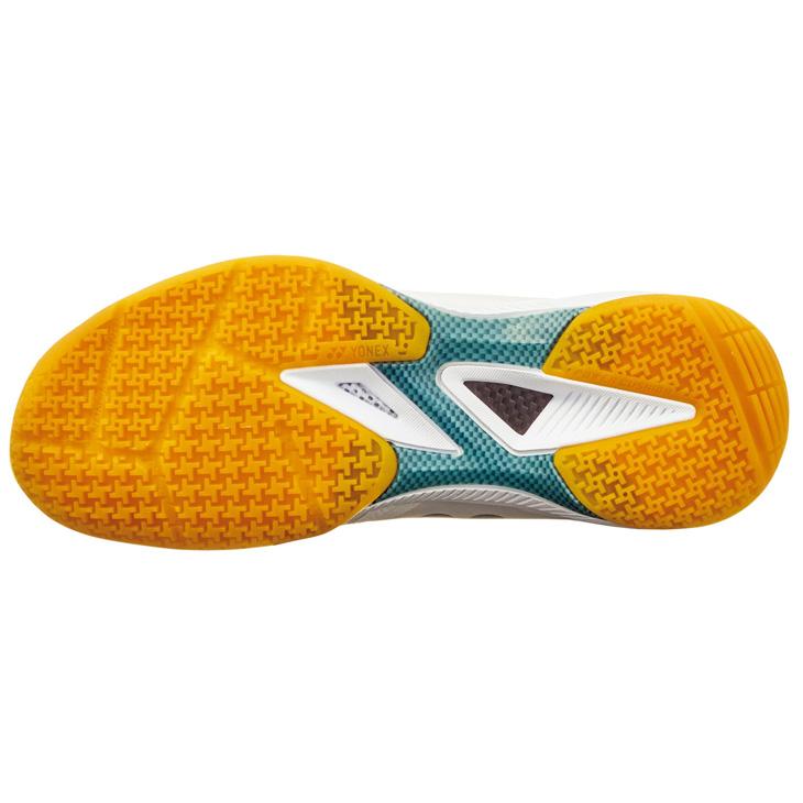27.0㎝　65Z4メン　新品未使用　YONEX　バドミントン　シューズ 27.0㎝ 65Z4メン 新品未使用 YONEX バドミントン シューズ