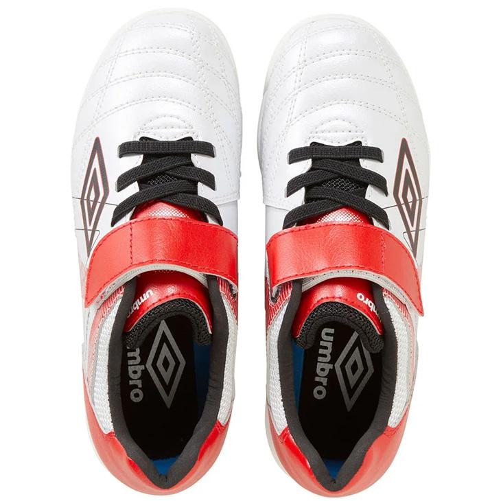 umbro アンブロ キッズ サッカー トレーニングシューズ 16-24cm umbro アンブロ キッズ サッカー トレーニングシューズ 16-24cm