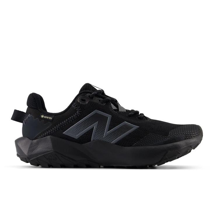 極美品‼️NEW BALANCE WTNTRG B6 ブラック2E23.5㎝ New Balance（ニューバランス） レディース トレイルランニング
