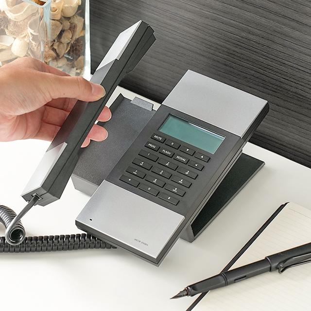JACOB JENSEN ヤコブ・イェンセン 電話機 HT60-ノーワンタッチ JACOB JENSEN ヤコブ・イェンセン 電話機 HT60-ノーワンタッチ