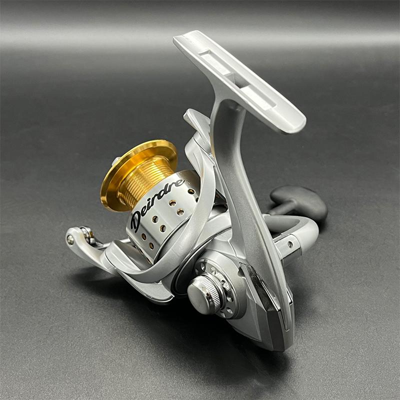 ディアドラ DD3000 スピニングリール 釣り 糸なし 3号 約150m 箱付き