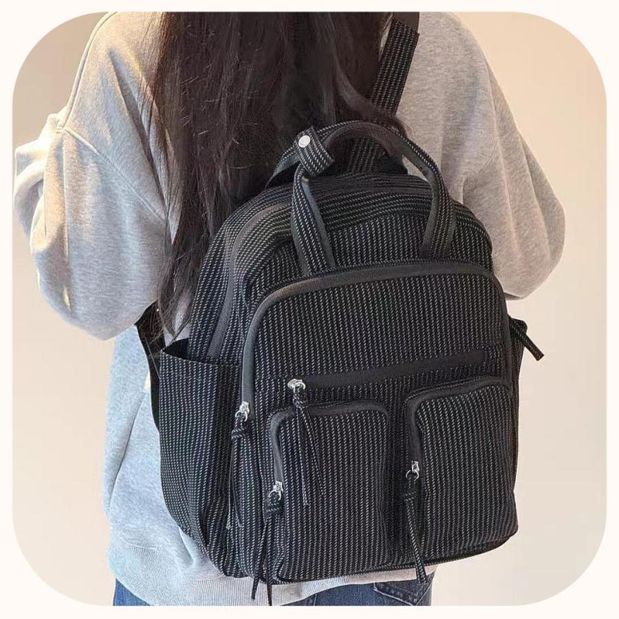 美品✨Y'SACCS 2way ポケットギャザーリュック 黒 ナイロン 軽量 リュック レディース 軽量 ナイロン 撥水 大容量 A4 PC収納 11ポケット