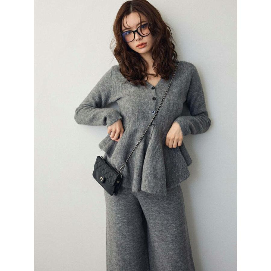 ニット セットアップ 秋冬 パンツセット フレア裾 Vネック 高級感