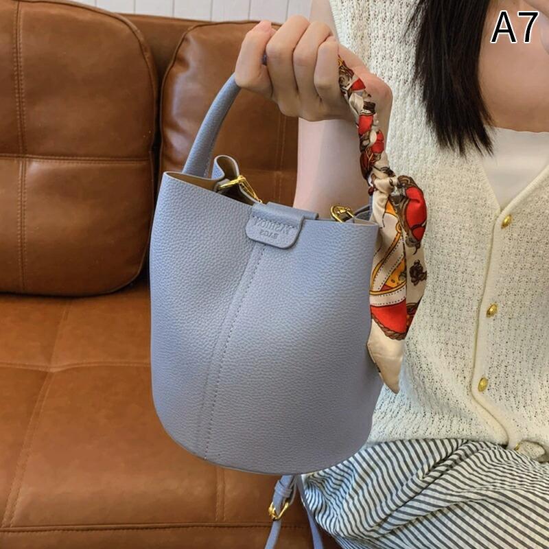 爆買い バッグインバッグ付 本革 キューブバッグ キューブ型バッグ