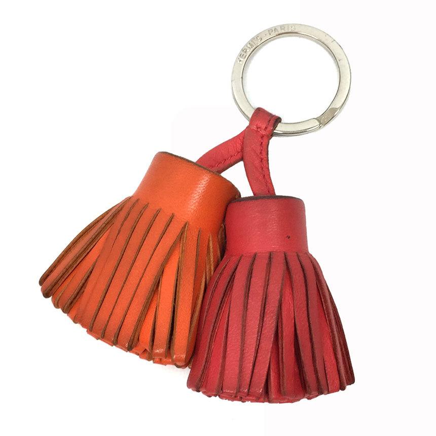 Hermes エルメス カルメンウノドスキーホルダー キーリング キーホルダー チャーム フリンジ 2個 レザー オレンジ ピーチ Aq3759 ブランド 着物館アクアン京や 通販 Yahoo ショッピング