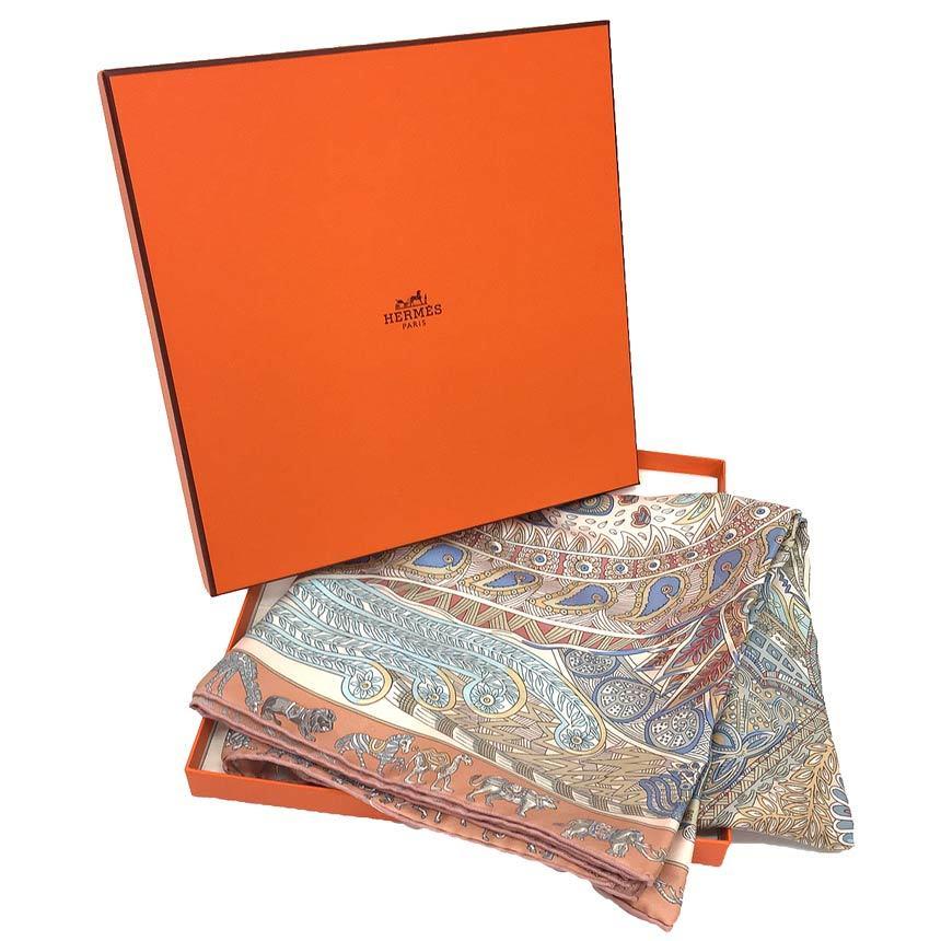 レア物　希少　HERMES　エルメス　カレ90　スカーフ　LE JARDIN DE LA MAHARANI　マハラニの庭 シルク　新古品　美品