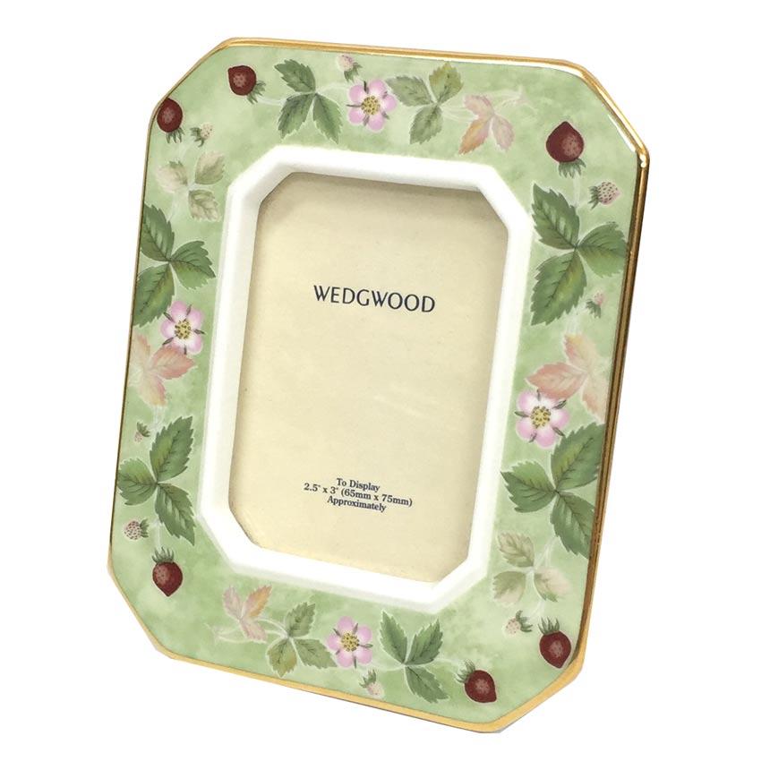 WEDGWOOD ウェッジウッド ワイルドストロベリー フォトフレーム WEDGWOOD ウェッジウッド ワイルドストロベリー フォトフレーム