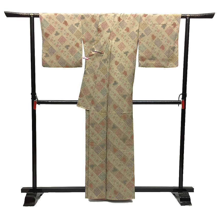 京やC037 正絹 小紋 縮緬 菱文様 唐草文様 花 葉 蔦 リサイクル着物 