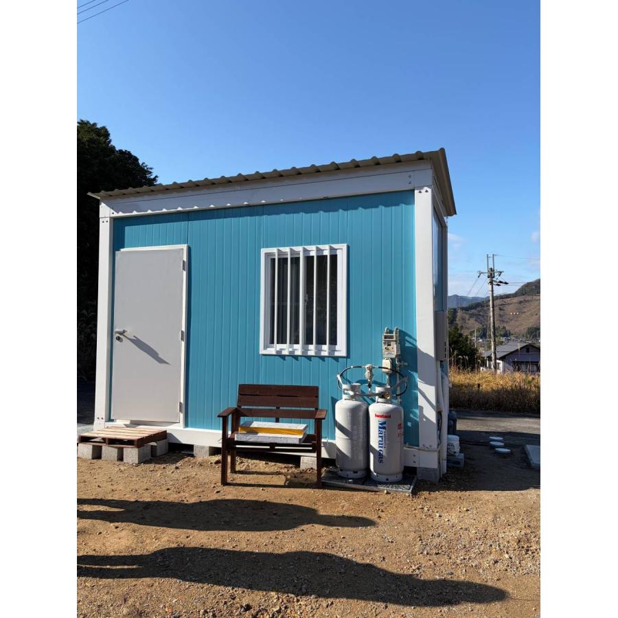 決まりました！プレハブ 物置き 休憩所 倉庫 10畳 5坪 山形発 自社陸送あり プレハブ ユニットハウス 趣味部屋 倉庫物置 喫煙所 事務所 休憩室