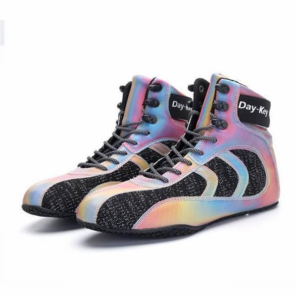 ボクシングシューズ リングシューズ ハイカット レスリングシューズ トレーニング 軽量 靴底が薄い 格闘技 スニーカー ジム(16609円)