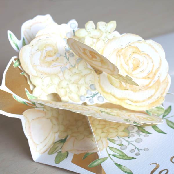 ウェディングカード「バラのブーケPOP−UP」Happy Wedding 立体花