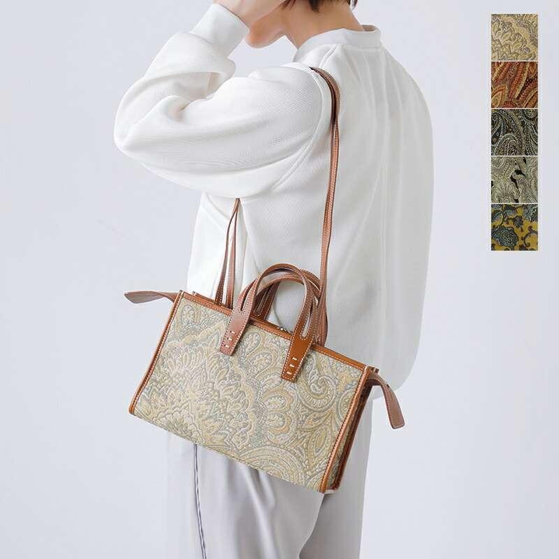 新品　A vacation ハンドバッグ　アバケーション　新品未使用 A VACATION（アヴァケーション）の「＜A VACATION＞GARDEN