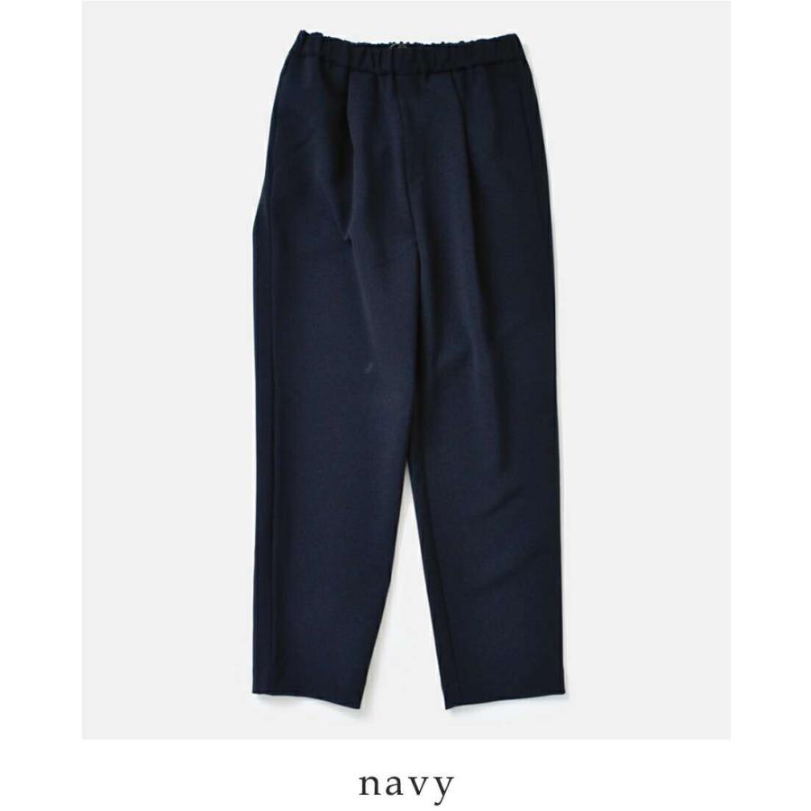 美品 TRAVAIL MANUEL ダブルクロス 2タックパンツ M 黒 TRAVAIL MANUEL トラバイユマニュアル ダブルクロス 1タック