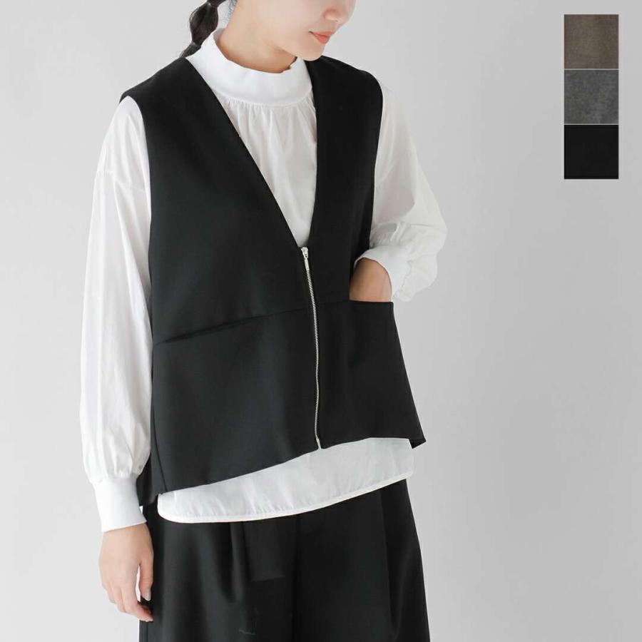 CYAN TOKYO（シアントーキョー） フラノ ZIP フレア ジレ 504385