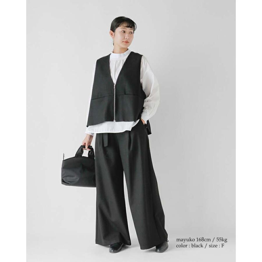 CYAN TOKYO（シアントーキョー） フラノ ZIP フレア ジレ 504385