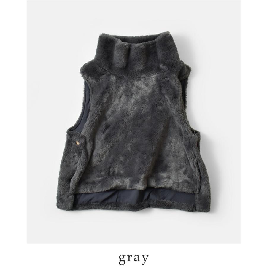 CYAN TOKYO（シアントーキョー） バック オーバー ハイネック ファー