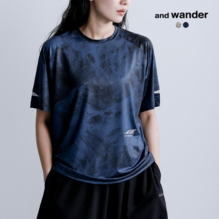and wanderトラック プルオーバー クルーネック アンドワンダー and wander（アンドワンダー） ×アルトラ ALTRA グラフィック 半袖T