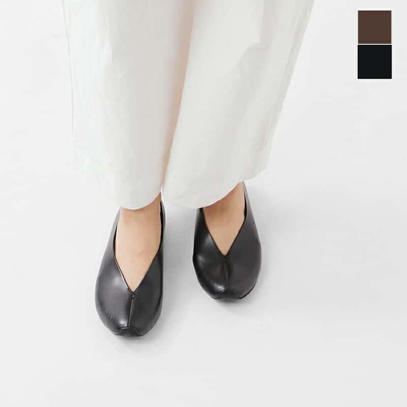 美品♡レザー調パンプス yuko imanishi + imanishi+ ユウコイマニシプラス センター