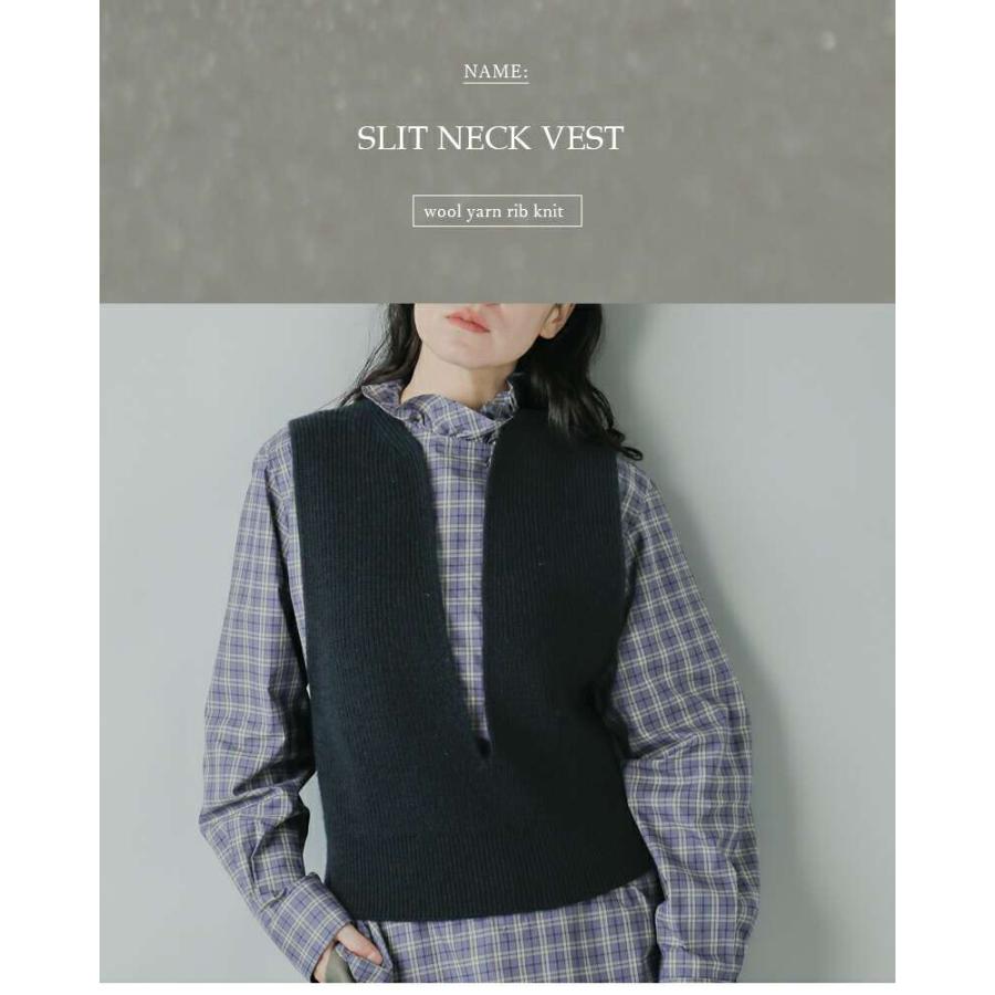 LOEFF（ロエフ） ウールヤーン 畔編 スリットネック ベスト 8818-199