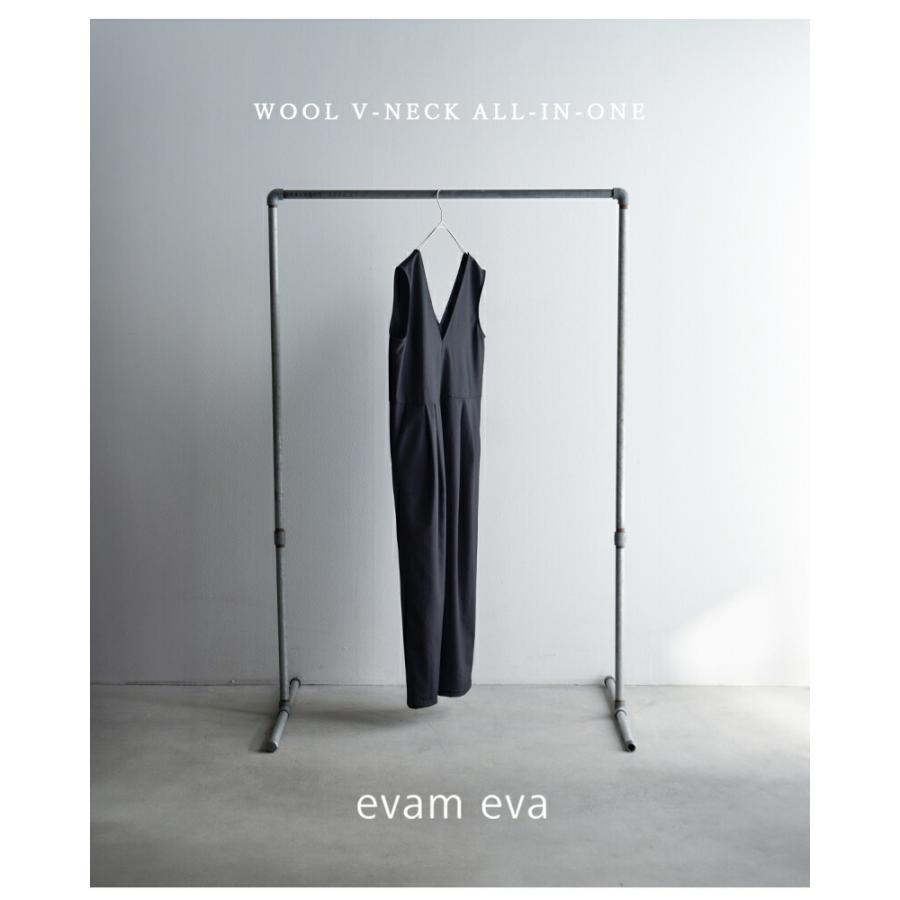 evam eva（エヴァムエヴァ） ウール Vネック オールインワン e261t016