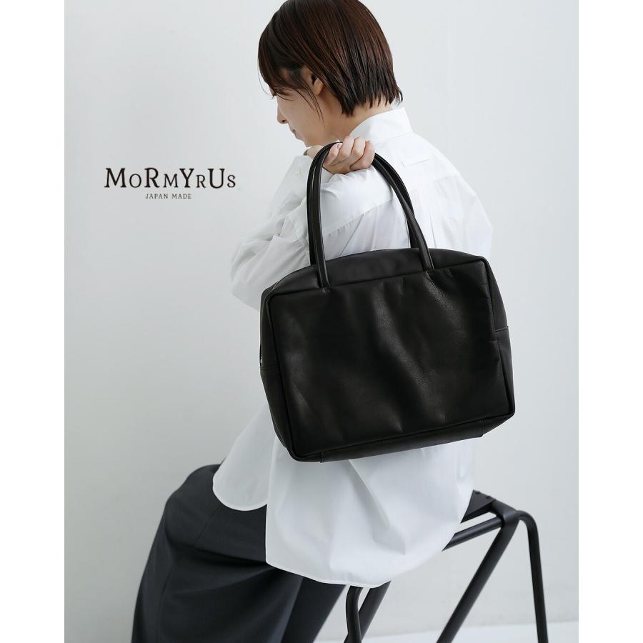 mormyrus（モルミルス） プレスドルースターレザー スクエア