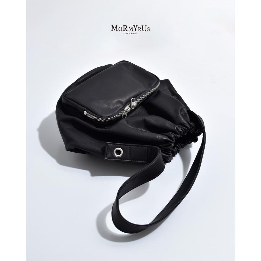 mormyrus（モルミルス） レザー ジップポケット ショルダー バッグ