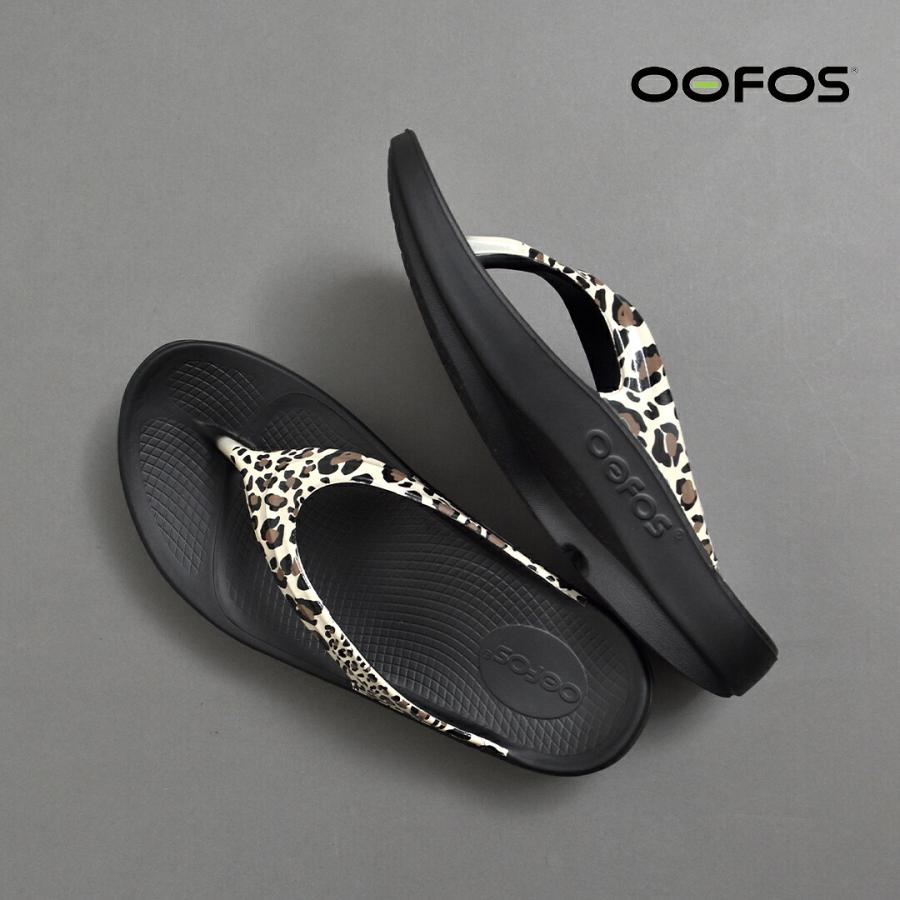 OOFOS（ウーフォス） ウーララ リュクス レオパード リカバリー