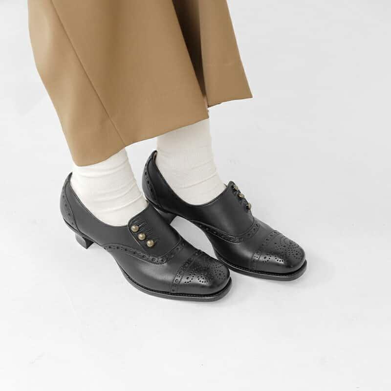 chausser plus by プリュスバイショセ カウレザー ボタン chausser plus by プリュスバイショセ カウレザー ボタン