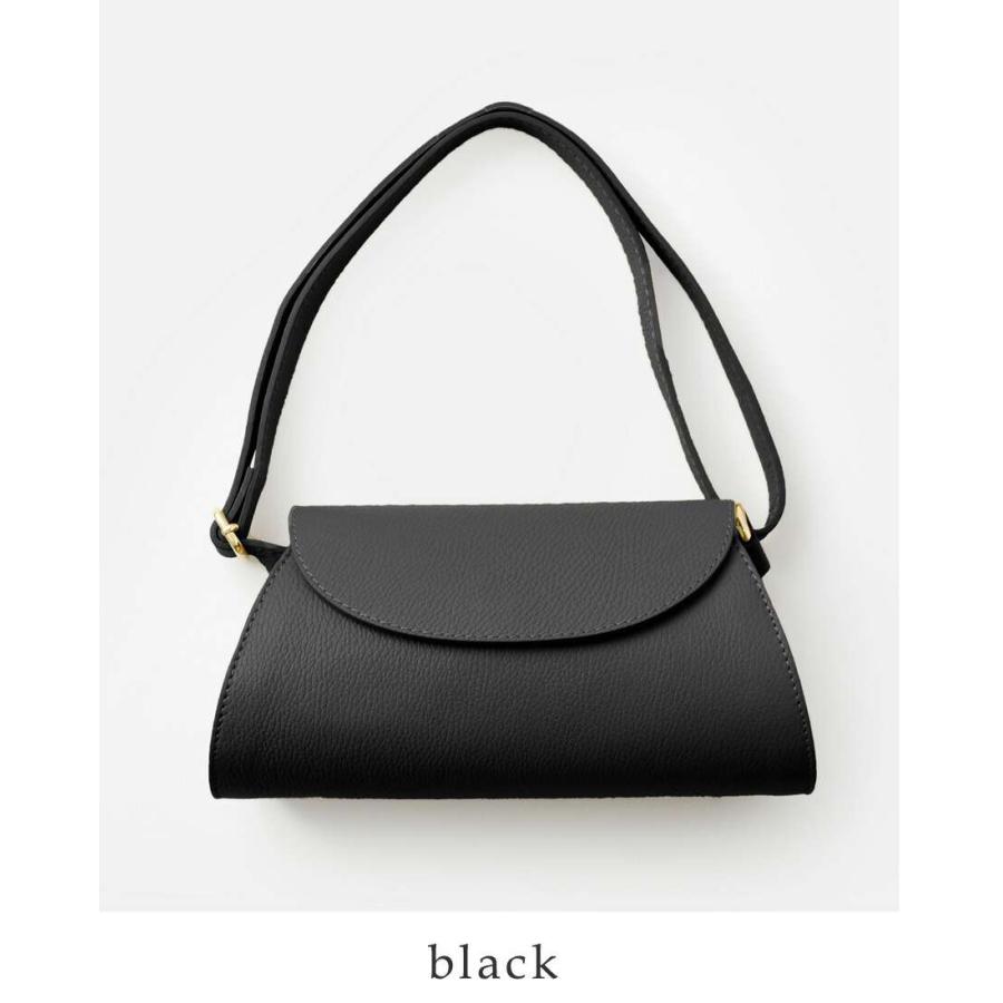 AULENTTI オウレンティ スクエア ショルダーバッグ st-ss23-y02