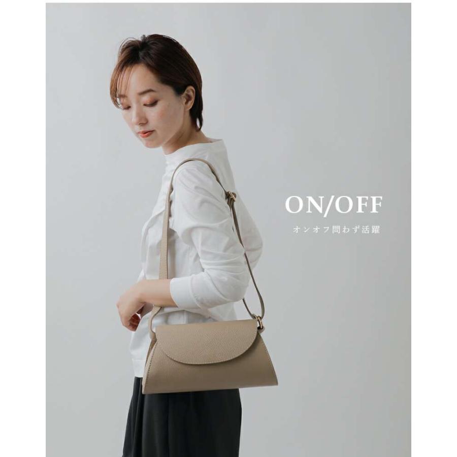 AULENTTI（オウレンティ） スクエア ショルダーバッグ st-ss23-y02-do