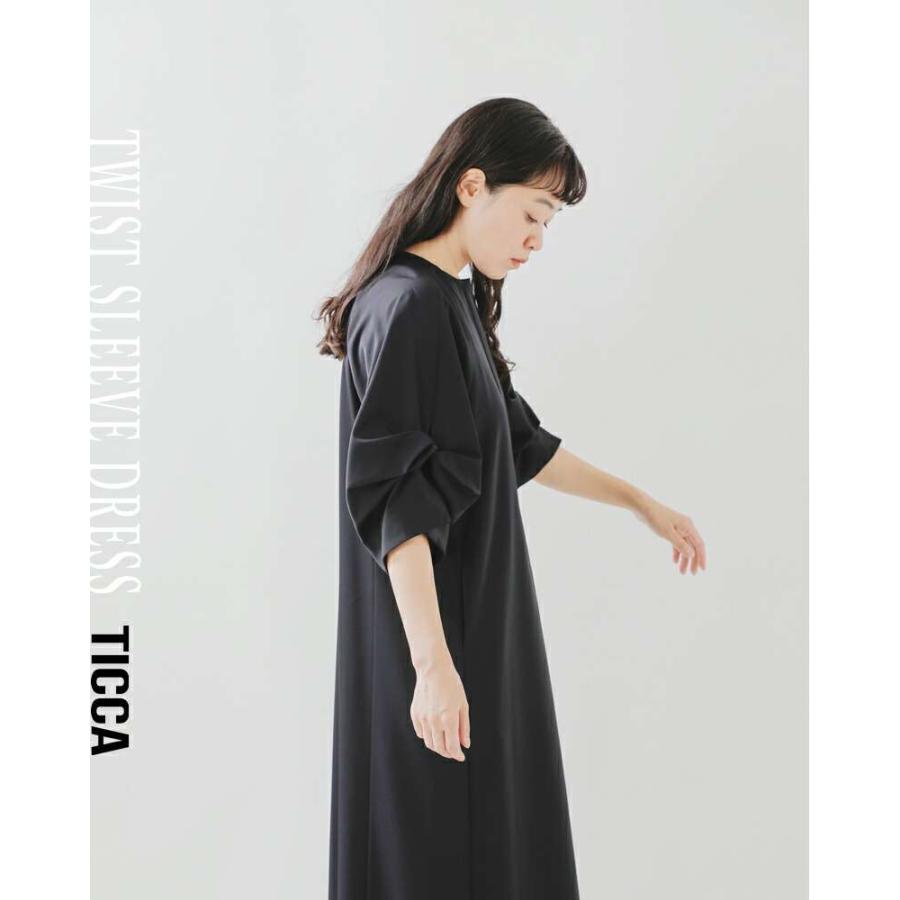 美品TICCA ツイストスリーブワンピース TICCA (ティッカ) ツイストスリーブワンピース