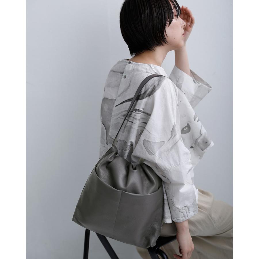 POMTATA（ポンタタ） カウレザー 巾着 変形トートバッグ TIO MA TOTE