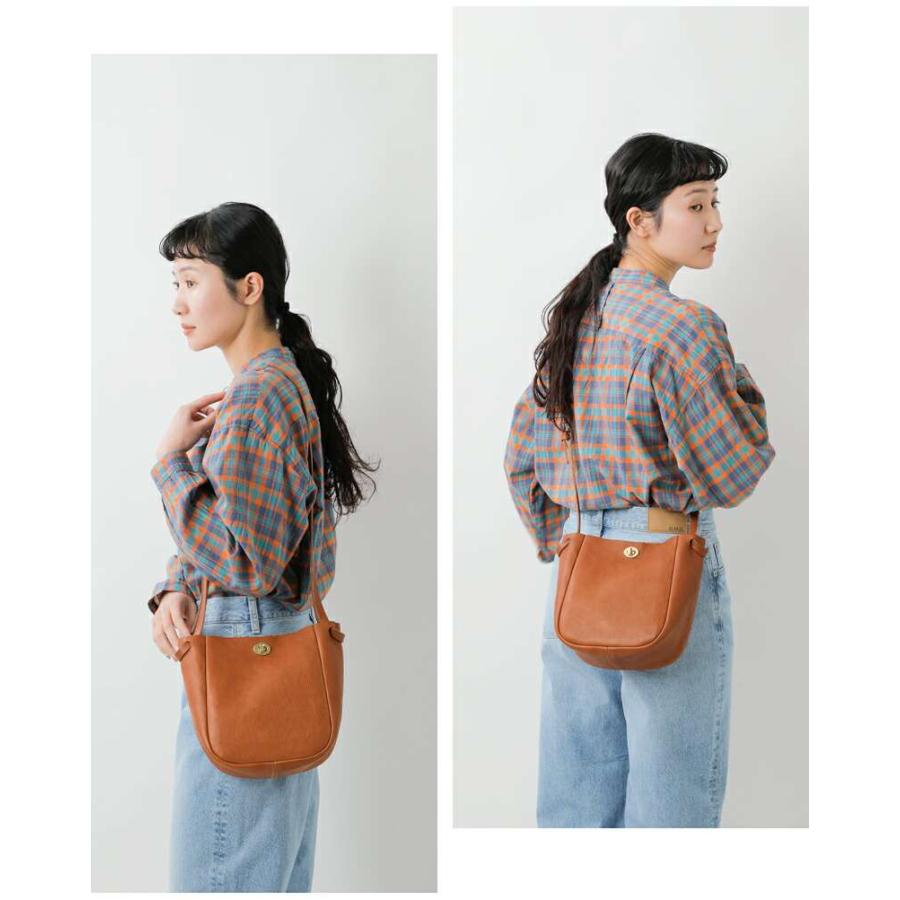 Mimi（ミミ） レザー ショルダー バッグ Val valレディース