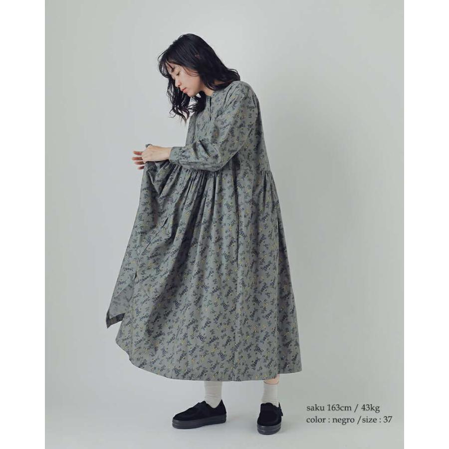ALBEROLA（アルベローラ） aranciato別注 ベロア ベルクロ フラット