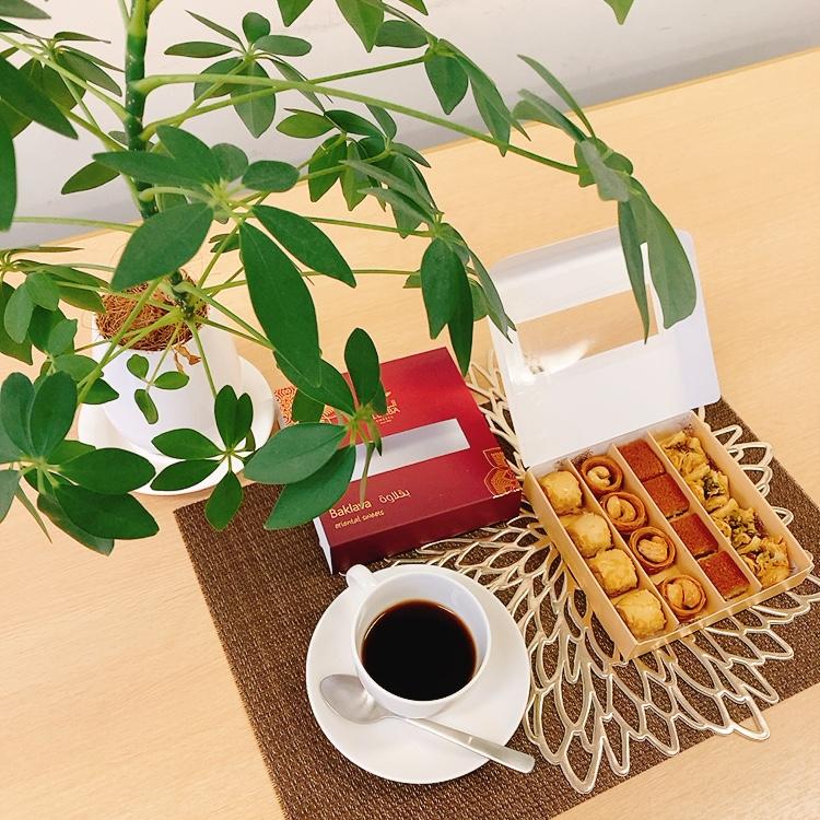 おいしい焼き菓子 バクラヴァ ミックス小 215g アラブ菓子の代表格 ナッツたっぷりパイ菓子 4種類16個 月120個販売 アラスィー 人気No.1 送料無料 |  | 07