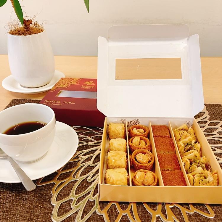 おいしい焼き菓子 バクラヴァ ミックス小 215g アラブ菓子の代表格 ナッツたっぷりパイ菓子 4種類16個 月120個販売 アラスィー 人気No.1 送料無料 |  | 10