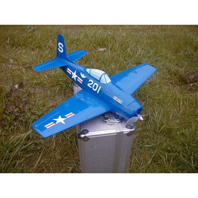 グラマン 「Ｆ８Ｆ」F8F 1/20 リブ・胴体枠 Halfレーザーカットバルサキット