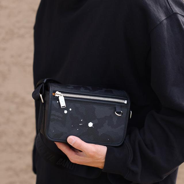 GENTIL BANDIT スモールクロスボディ ブラックカモ GENTIL BANDIT/ジャンティバンティ/スモールクロスボディ(F