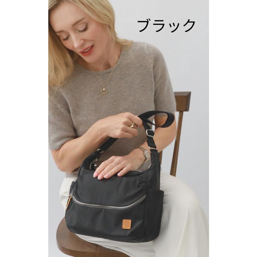ショルダーバッグ レディース 斜めがけ 軽量 ナイロン バッグ ポケット