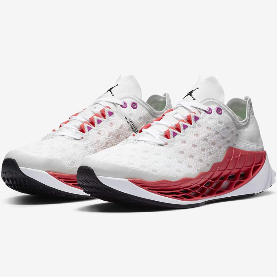 NIKE（ナイキ） ジョーダン ズーム トランナー アルティメット