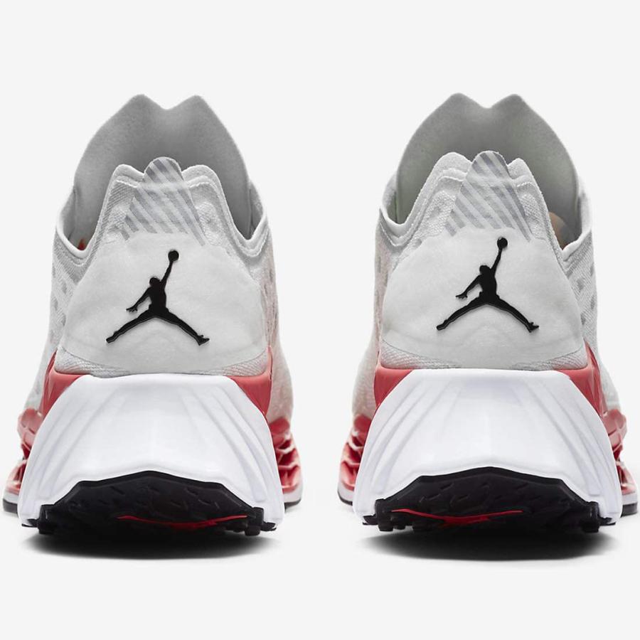 NIKE [ナイキ] ジョーダン ズーム トランナー アルティメット