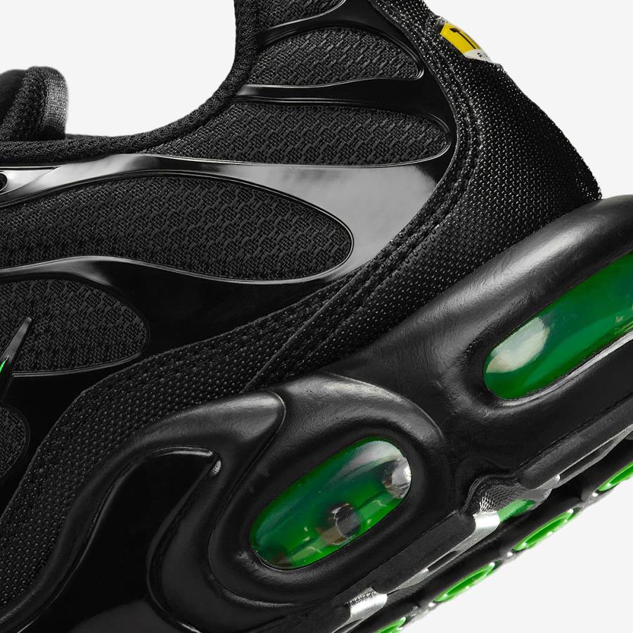 NIKE（ナイキ） エア マックス プラス [AIR MAX PLUS] ブラック