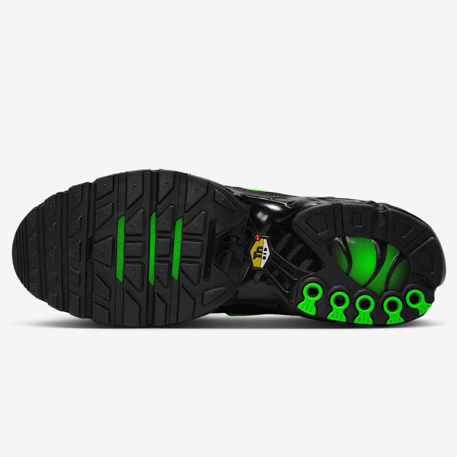 NIKE（ナイキ） エア マックス プラス [AIR MAX PLUS] ブラック
