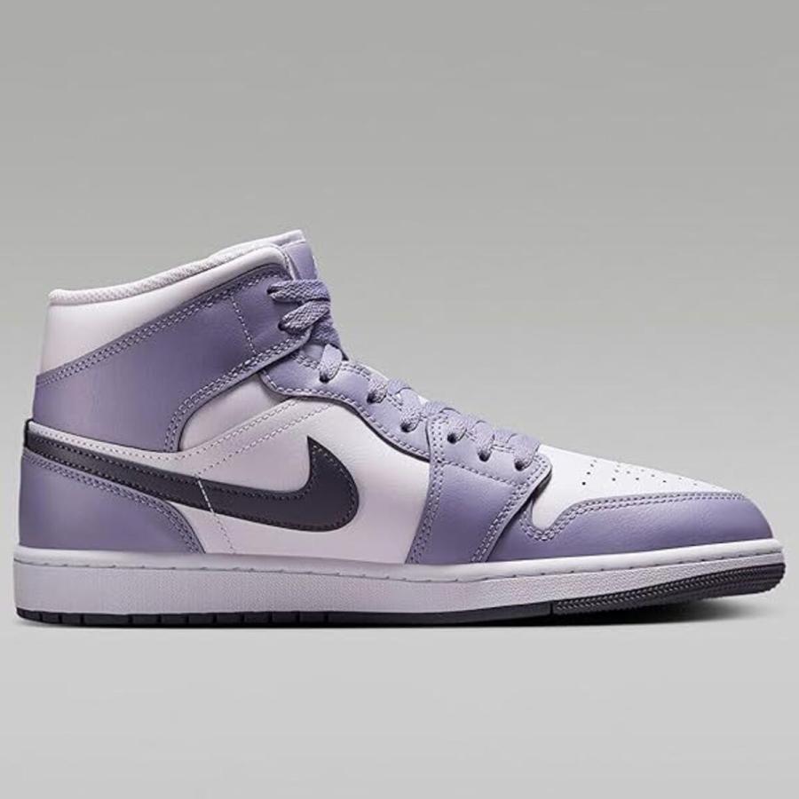 NIKE（ナイキ） エア ジョーダン 1 ミッド [AIR JORDAN 1 MID