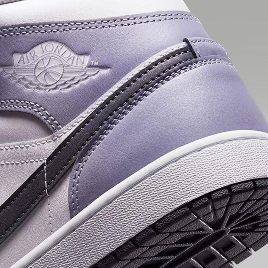 NIKE（ナイキ） エア ジョーダン 1 ミッド [AIR JORDAN 1 MID 