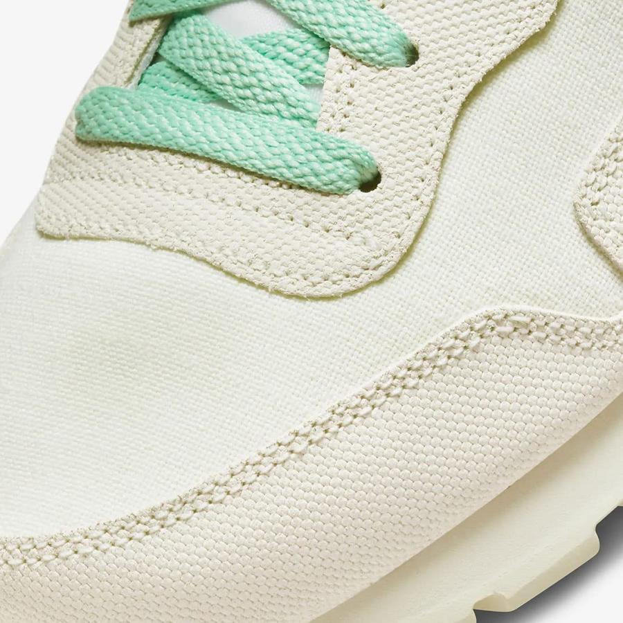 [ナイキ] エア ペガサス 83 プレミアム [Air Pegasus 83 PRM] セイル/ココナッツミルク/アルファオレンジ/セイル  DV0432-100 国内正規品 NIKE（ナイキ） エア ペガサス 83 プレミアム [Air Pegasus 83 PRM