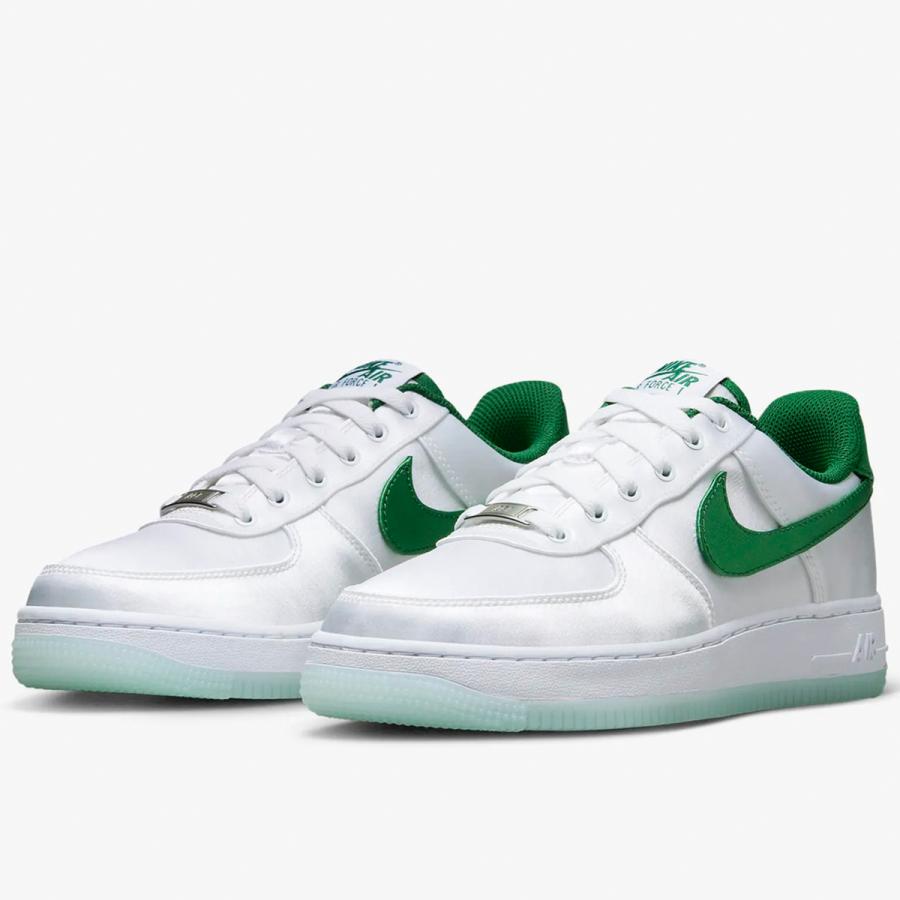NIKE（ナイキ） エア フォース 1 '07 ESS [AIR FORCE 1 '07 ESS