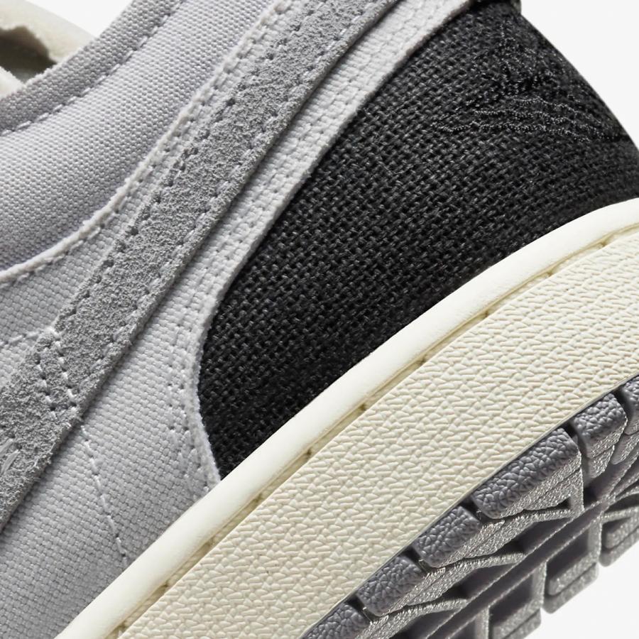 【新品】NIKE ナイキ エアジョーダン1 ロー クリート　アメフト 28.5㎝ NIKE（ナイキ） NIKE AIR JORDAN 1 LOW blk/fire red-cement grey